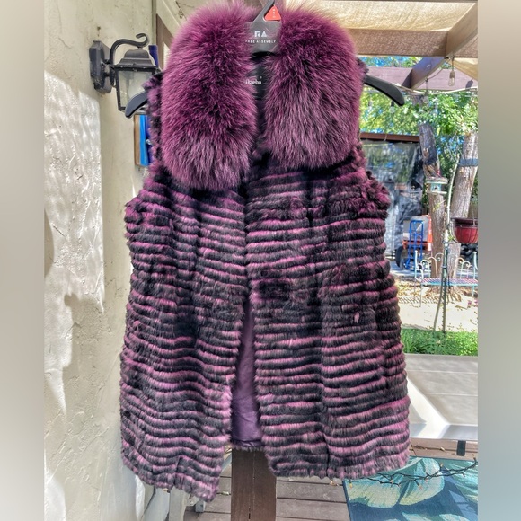 Daeho Jackets & Blazers - Daeho Real Fox Fur Vest